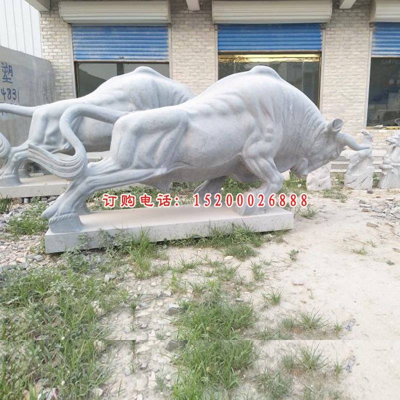 拓荒牛石雕，青石牛雕塑