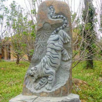 大理石下山老虎雕塑 公园动物雕塑