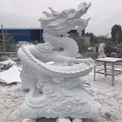 汉白玉腾云的龙雕塑 公园景观雕塑