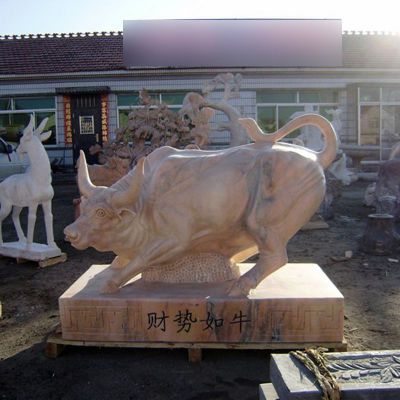 石雕牛，广场招财牛雕塑
