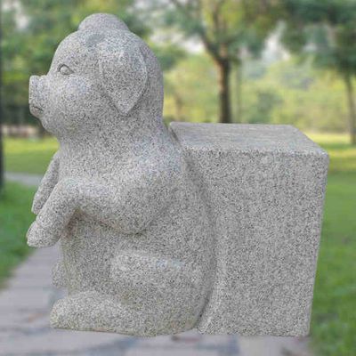 青石小猪   石雕公园动物雕塑