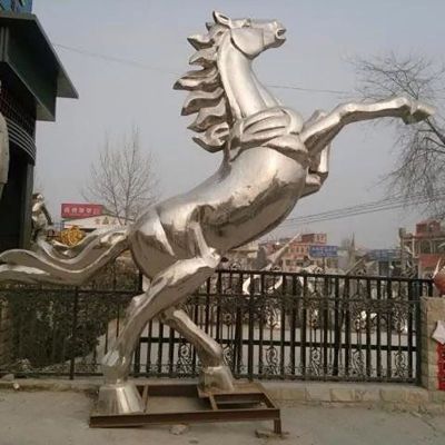 不锈钢马雕塑锻造不锈钢马
