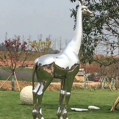 不锈钢长颈鹿雕塑，公园不锈钢动物雕塑