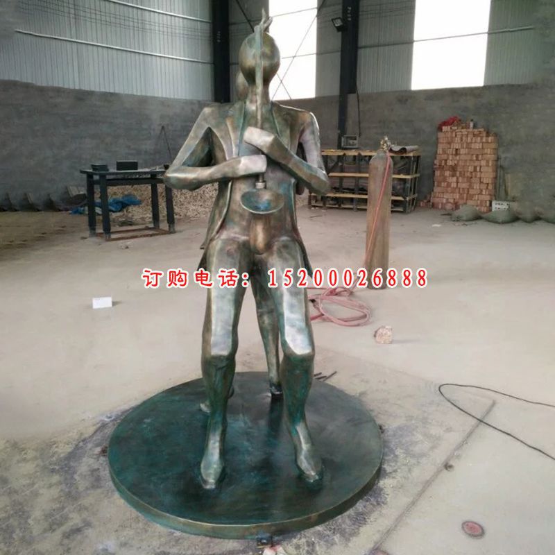 人物演奏铜雕，抽象人物雕塑 (1)