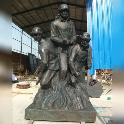 消防员铜雕，广场消防人物铜雕