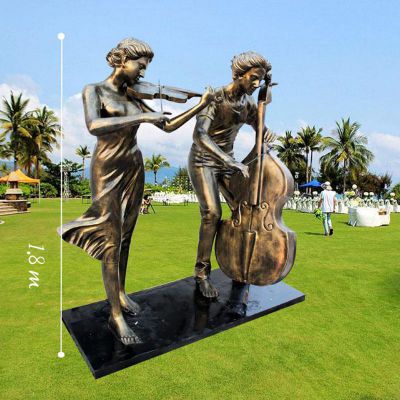 拉小提琴和大提琴的人物铜雕