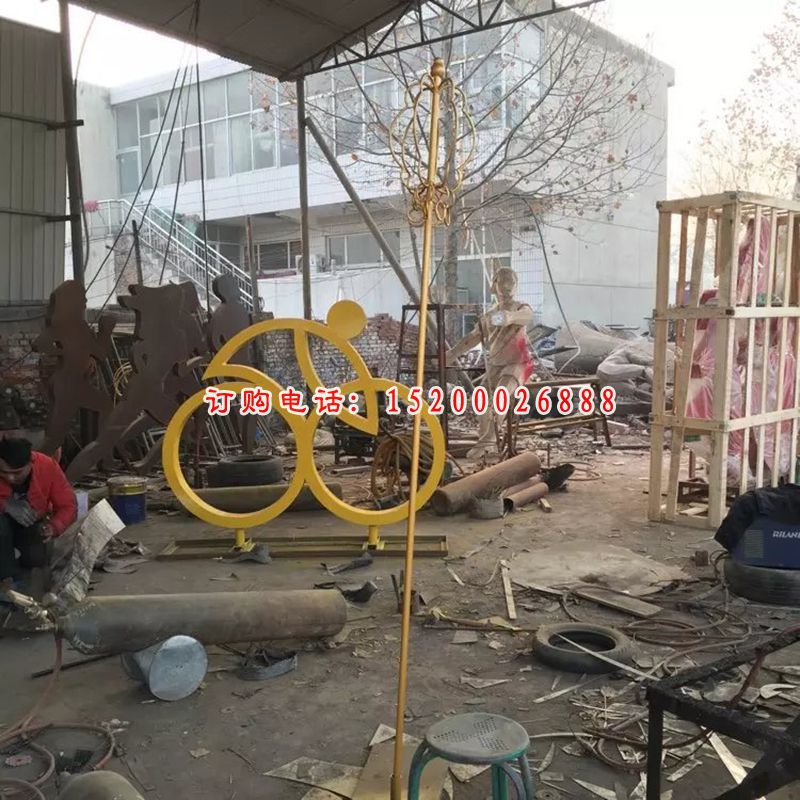 不锈钢骑自行车人物雕塑 (1)