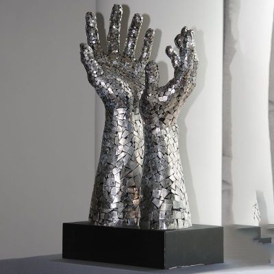 不锈钢双手雕塑  创意雕塑