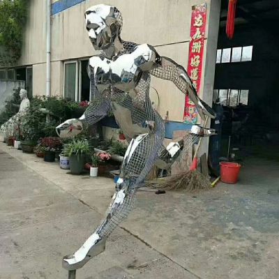 不锈钢镂空抽象跑步的人物雕塑  公园景观摆件