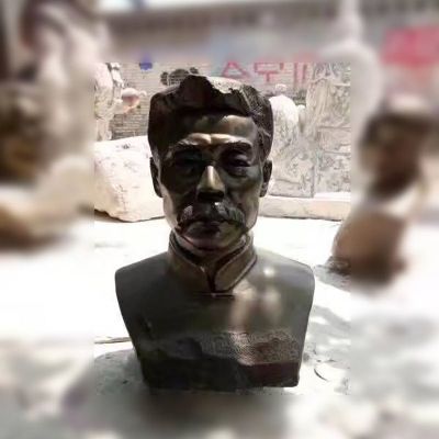 鲁迅胸像雕塑  铜雕校园名人雕塑
