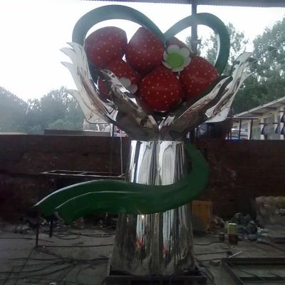 不锈钢草莓雕塑  不锈钢水果雕塑