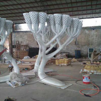 不锈钢树雕塑  景观不锈钢雕塑