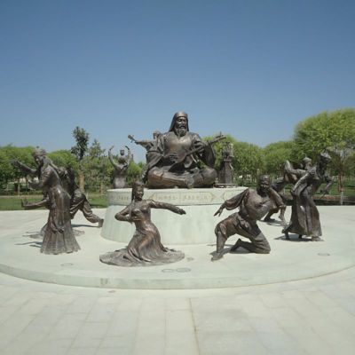 少数民族人物铜雕，公园人物雕塑