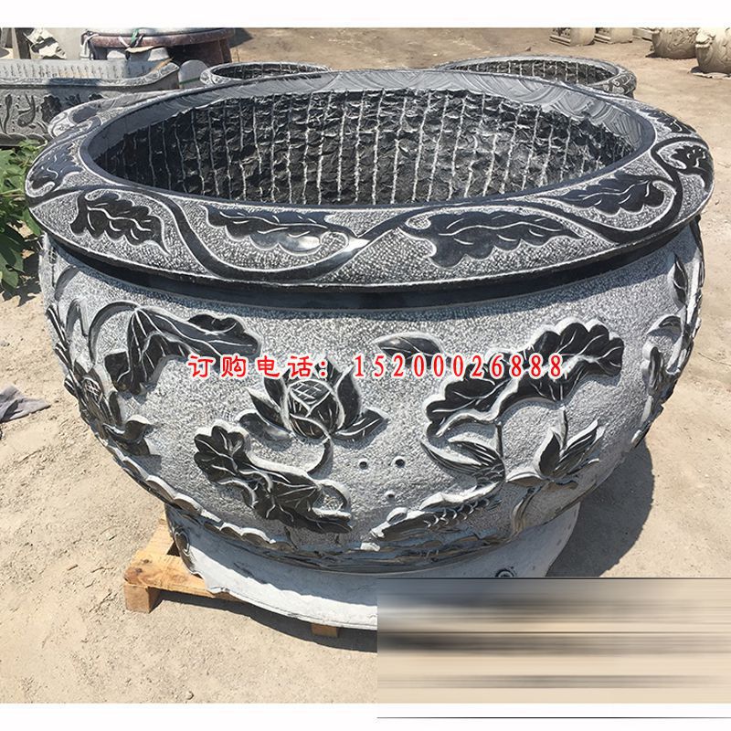 青石花盆雕塑，圆形石水缸