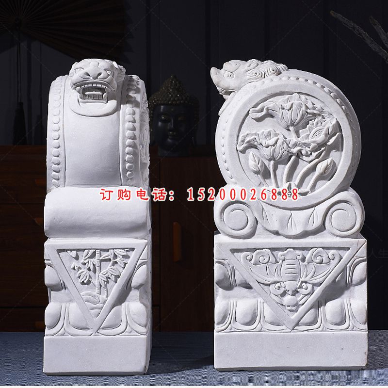 汉白玉门墩，招财抱鼓石