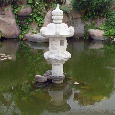 汉白玉石灯，园林石灯雕塑