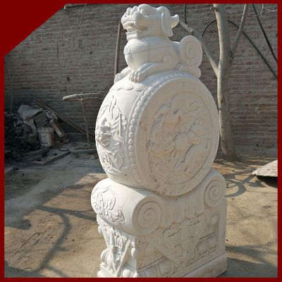 汉白玉门墩，抱鼓石 