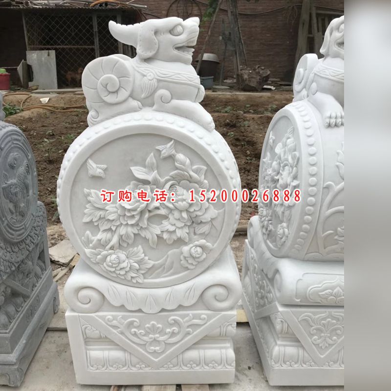 汉白玉石门墩雕塑，招财抱鼓石雕塑