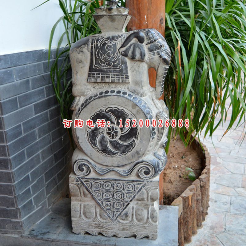 青石门墩，小象石门墩 (1)