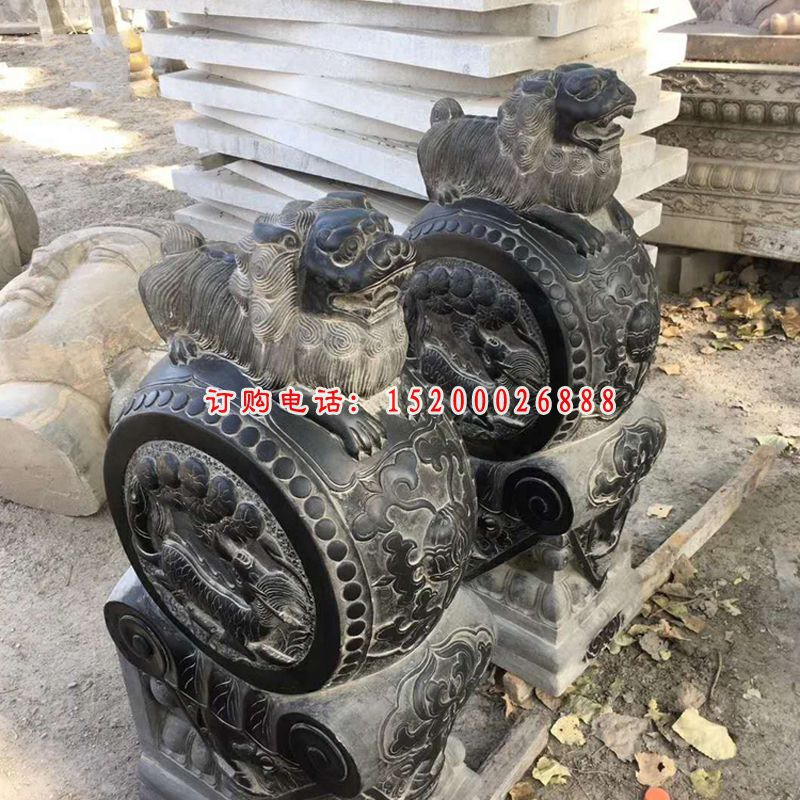 狮子门墩 青石麒麟浮雕门口抱鼓石