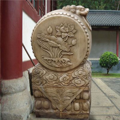 荷花浮雕门墩，仿古石门墩