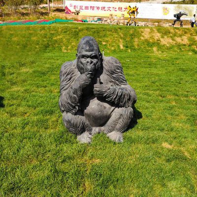 大理石草坪猩猩   石雕公园动物雕塑