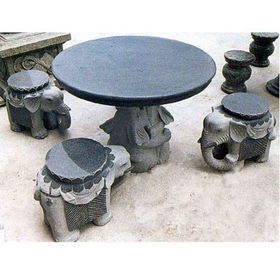 石桌石凳，石头桌子石雕凳子雕塑
