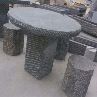 纹理圆形石桌凳，公园景观石雕