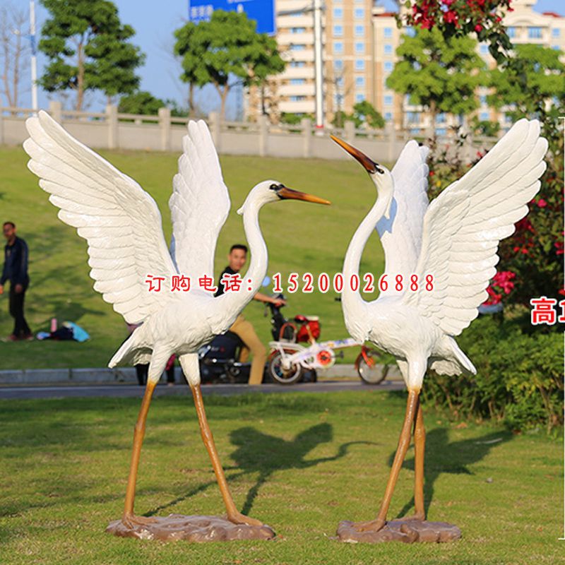 白鹭展翅景观雕塑，玻璃钢仿真公园雕塑