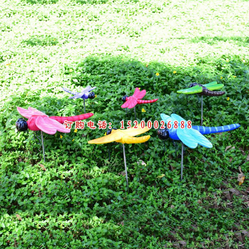 玻璃钢蜻蜓飞行雕塑  花园动物雕塑
