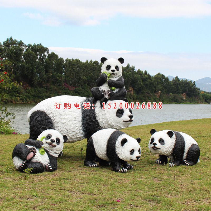 大熊猫吃竹子雕塑 玻璃钢仿真熊猫 (3)