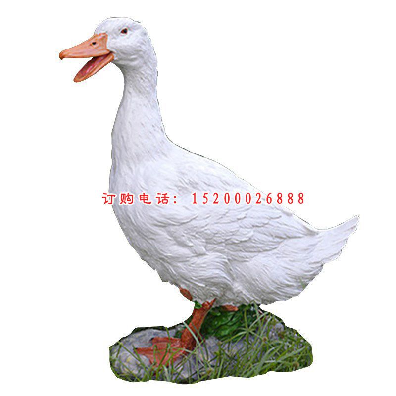 仿真白色鸭子室外景观雕塑，玻璃钢仿真动物雕塑