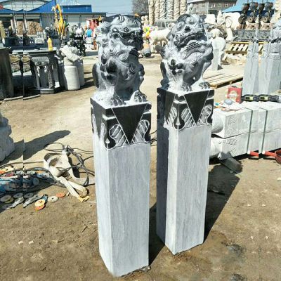 仿古狮子拴马柱 公园石雕文化柱 