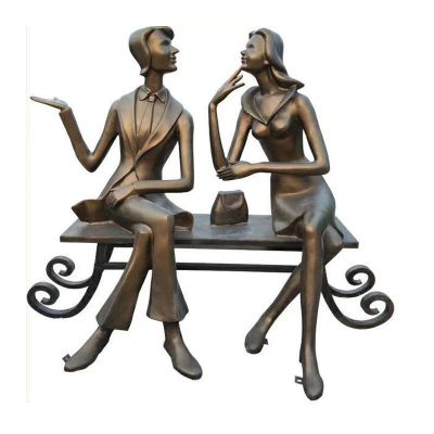 玻璃钢仿铜情侣雕塑 坐长椅聊天的人物雕塑