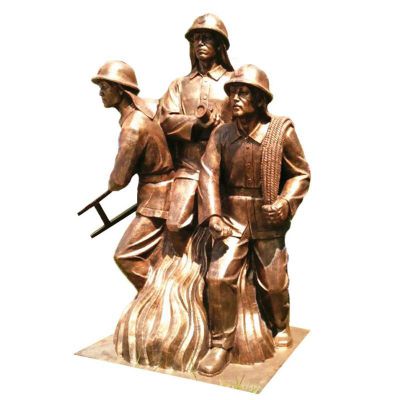 玻璃钢仿铜消防员 公园灭火救人的消防员雕塑