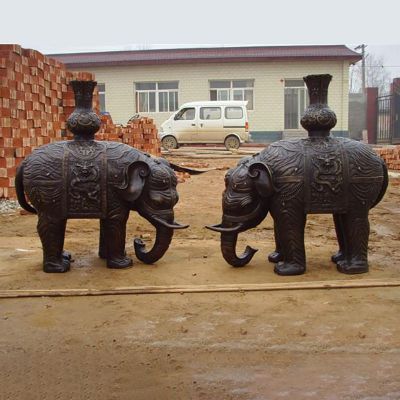 铜雕大象，公园动物雕塑