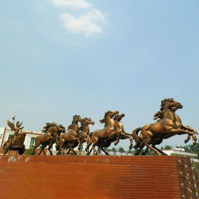 阿波罗战车铜雕，广场景观雕塑 (2)