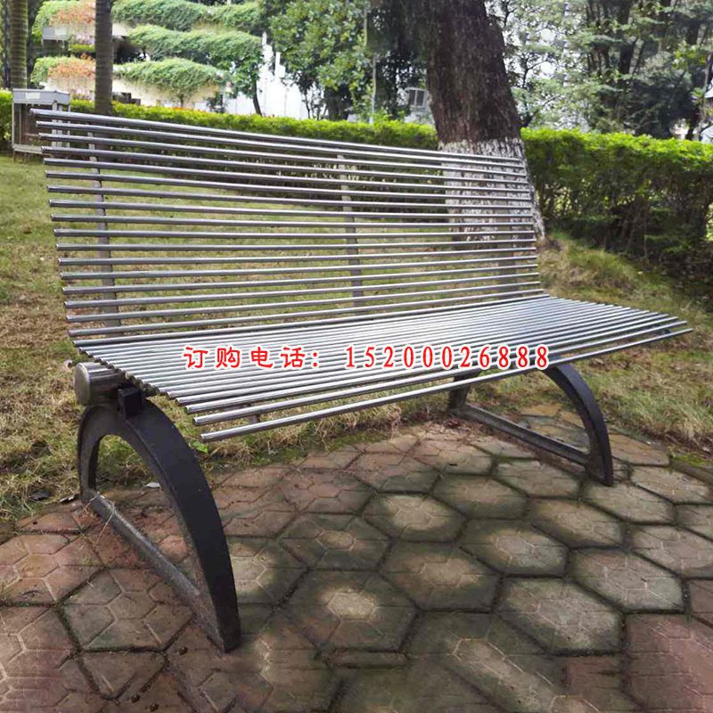 不锈钢座椅雕塑 (1)