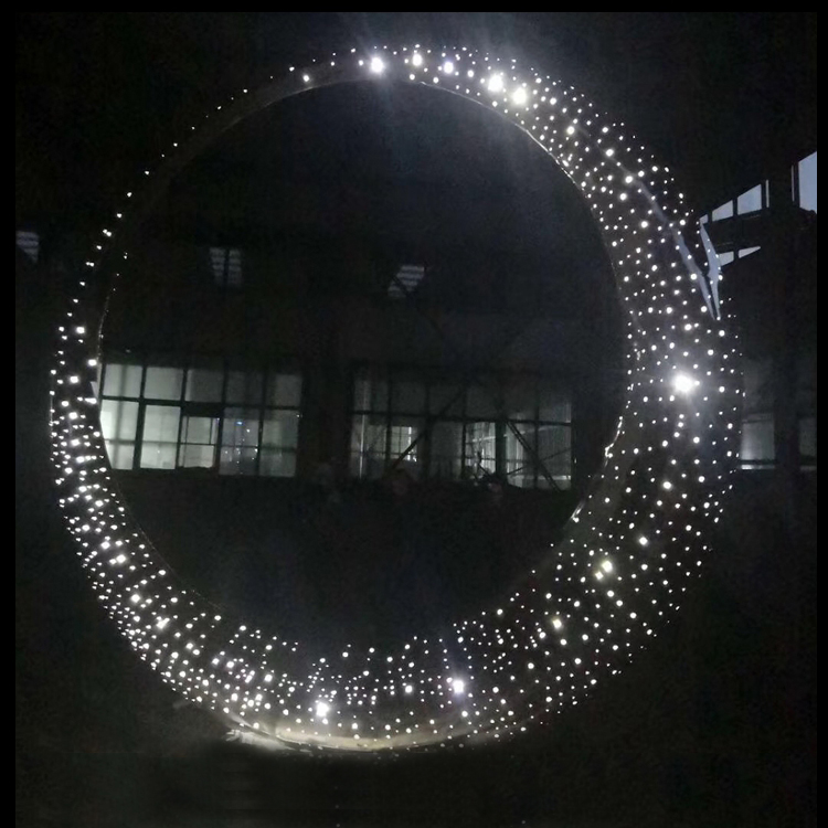 不锈钢镂空球 城市夜景雕塑