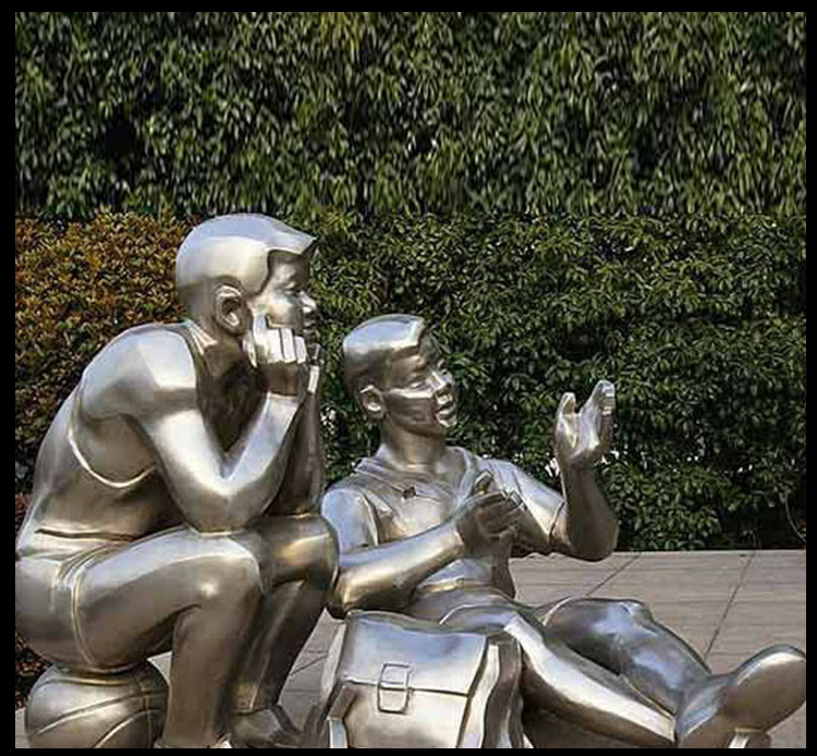 不锈钢情侣 公园人物摆件