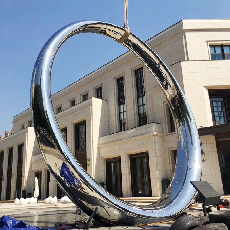 不锈钢城市镜面圆环雕塑