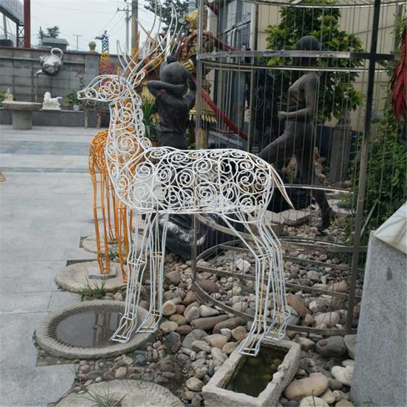 不锈钢抽象动物雕塑   
