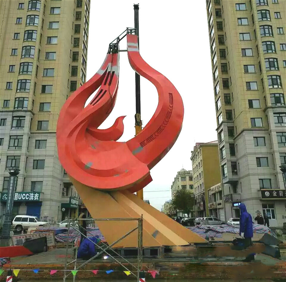不锈钢大型景观雕塑
