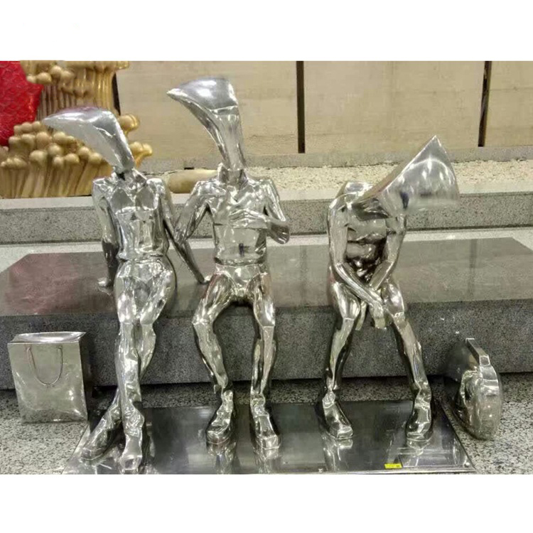 不锈钢抽象卖萌人物雕塑